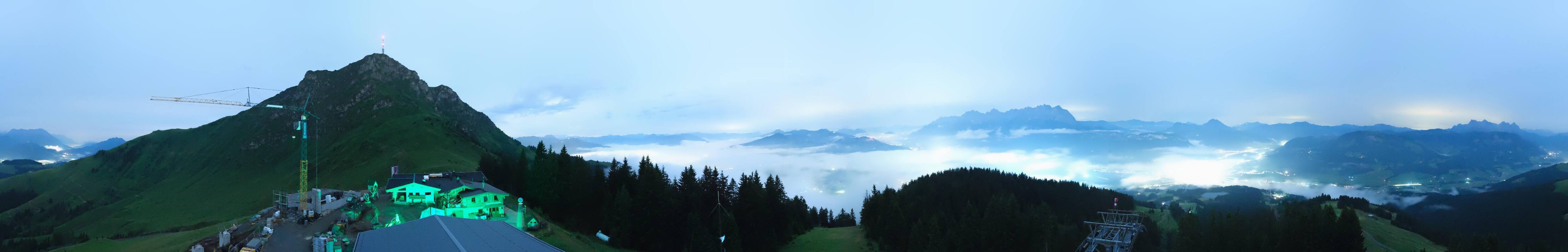 Archived image Webcam St. Johann/Tirol: View from Top Station Harschbichl