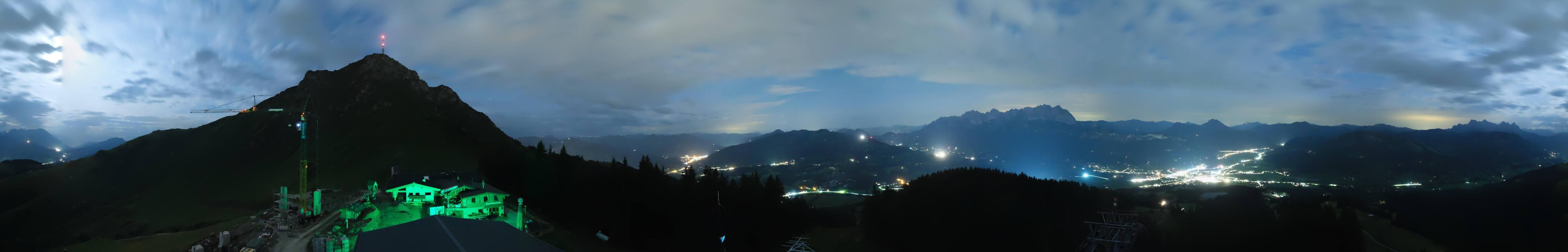 Archiv Foto Webcam St. Johann/Tirol: Blick von der Bergstation Harschbichl
