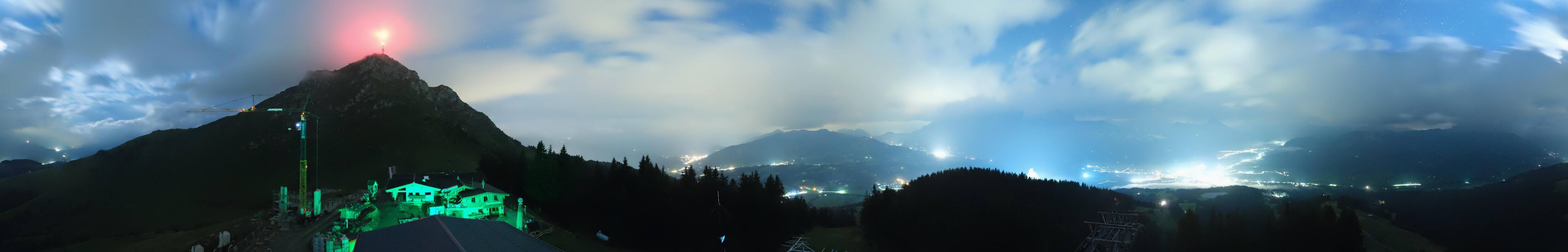 Archiv Foto Webcam St. Johann/Tirol: Blick von der Bergstation Harschbichl