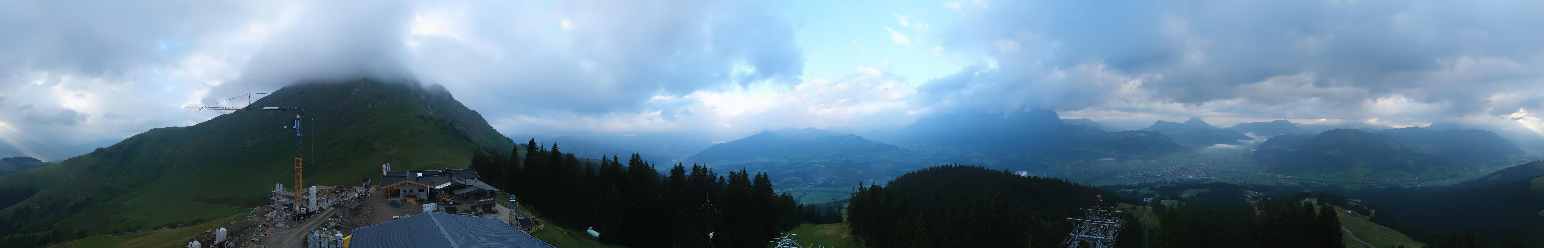 Archiv Foto Webcam St. Johann/Tirol: Blick von der Bergstation Harschbichl