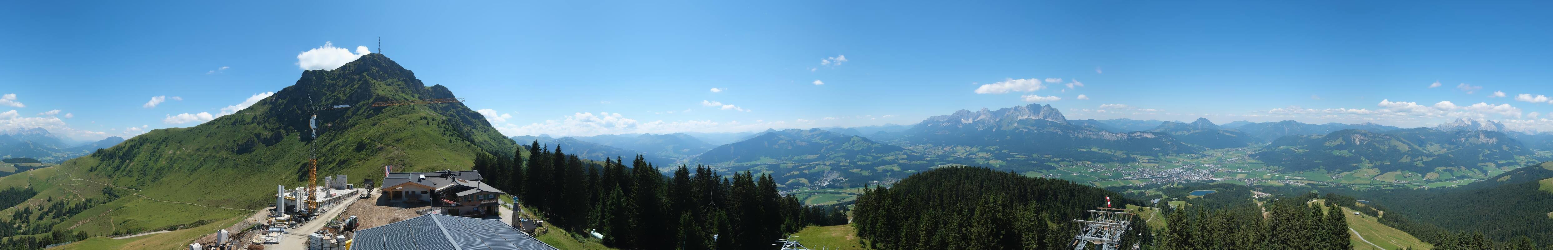 Archived image Webcam St. Johann/Tirol: View from Top Station Harschbichl