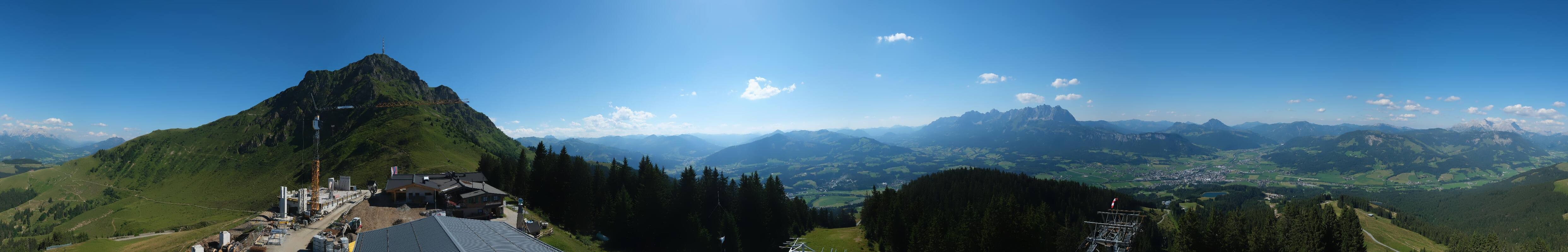 Archived image Webcam St. Johann/Tirol: View from Top Station Harschbichl