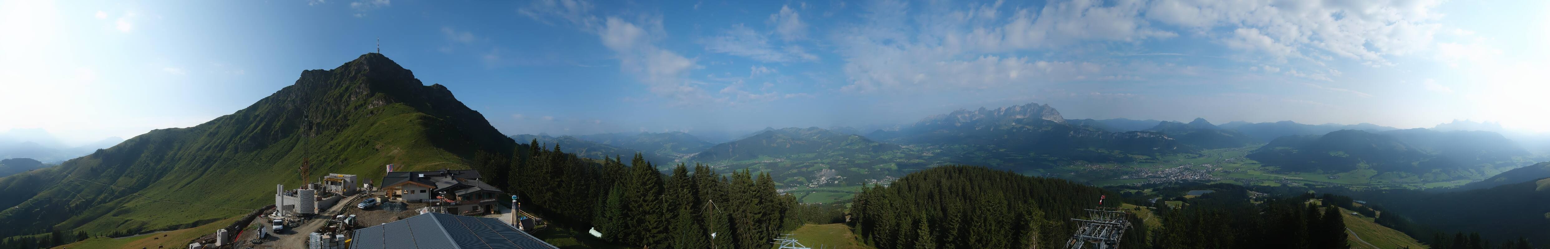 Archiv Foto Webcam St. Johann/Tirol: Blick von der Bergstation Harschbichl