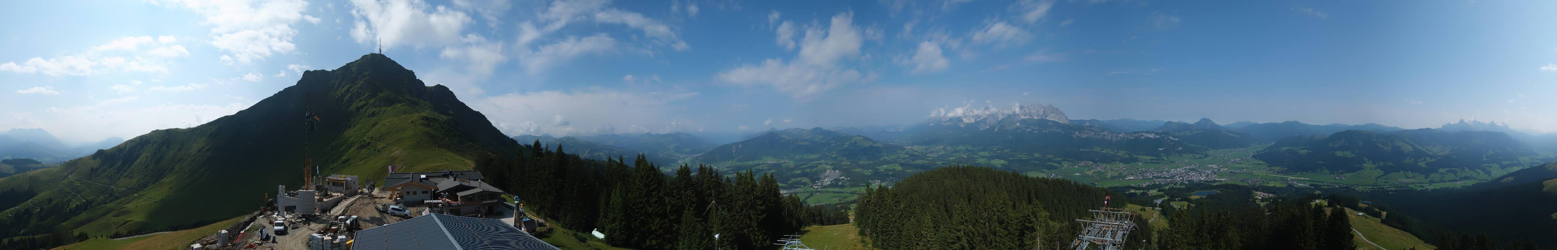 Archiv Foto Webcam St. Johann/Tirol: Blick von der Bergstation Harschbichl
