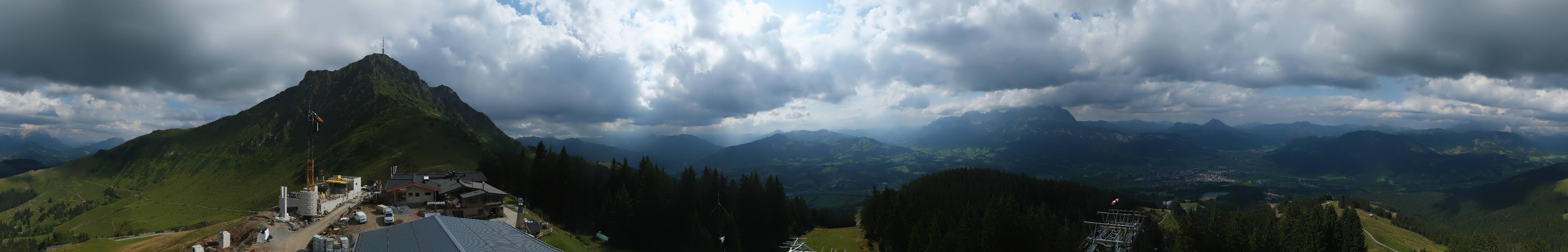 Archiv Foto Webcam St. Johann/Tirol: Blick von der Bergstation Harschbichl