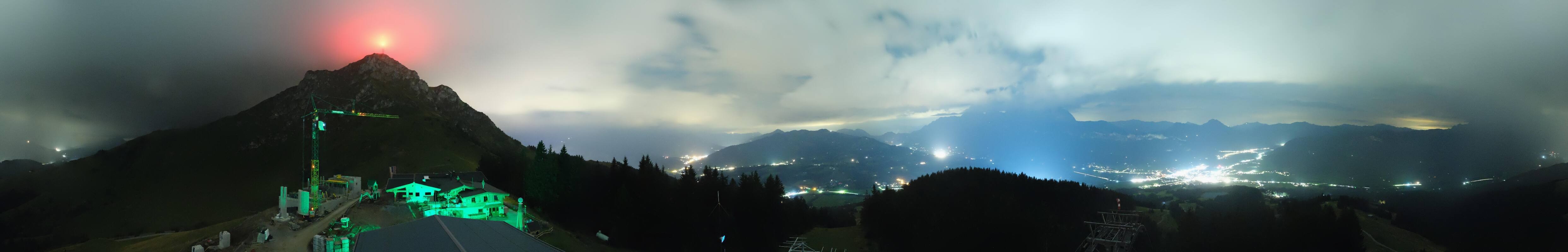 Archiv Foto Webcam St. Johann/Tirol: Blick von der Bergstation Harschbichl