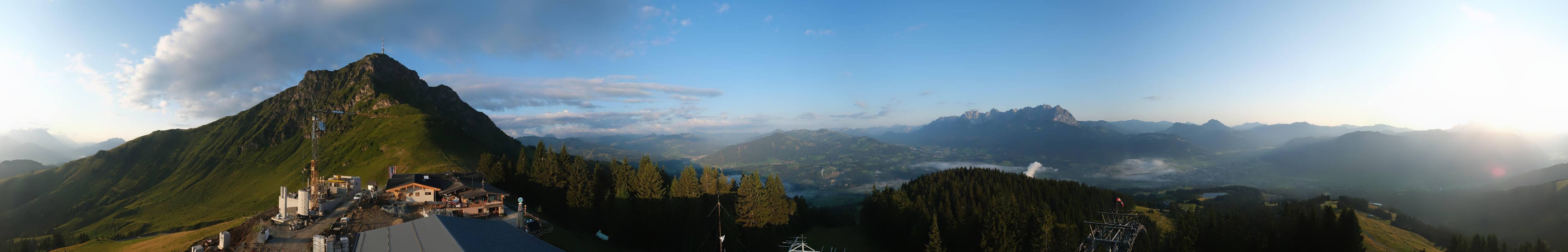 Archiv Foto Webcam St. Johann/Tirol: Blick von der Bergstation Harschbichl