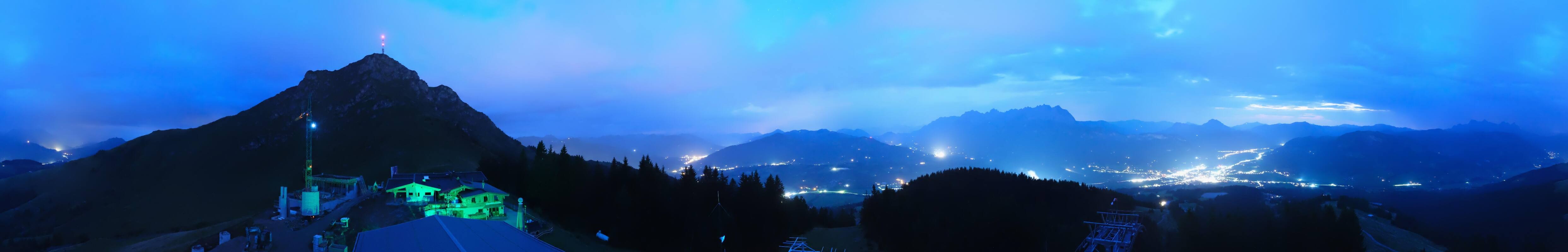 Archiv Foto Webcam St. Johann/Tirol: Blick von der Bergstation Harschbichl