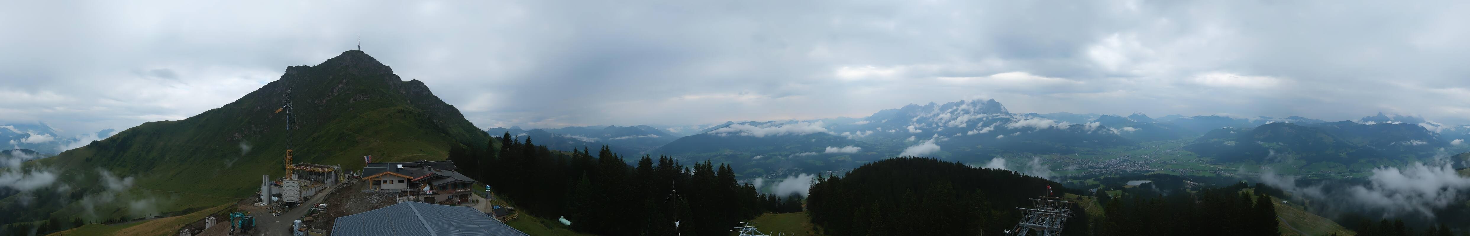 Archiv Foto Webcam St. Johann/Tirol: Blick von der Bergstation Harschbichl