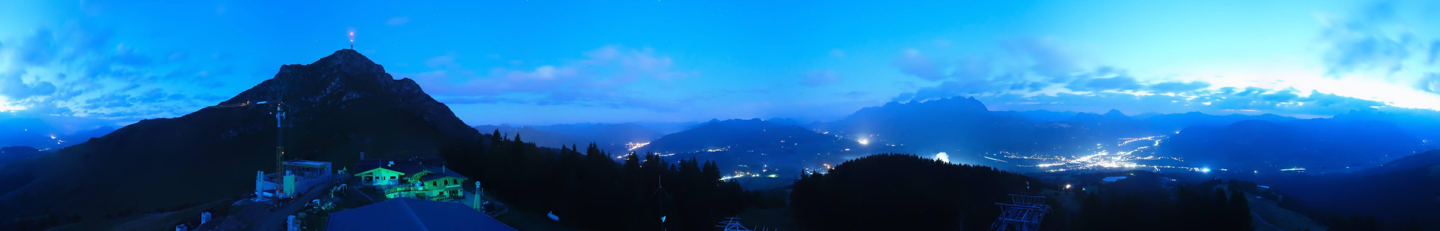 Archiv Foto Webcam St. Johann/Tirol: Blick von der Bergstation Harschbichl