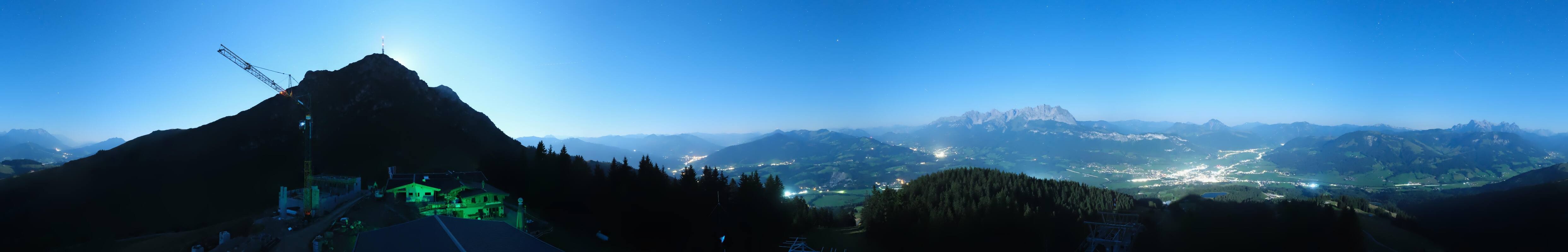 Archiv Foto Webcam St. Johann/Tirol: Blick von der Bergstation Harschbichl