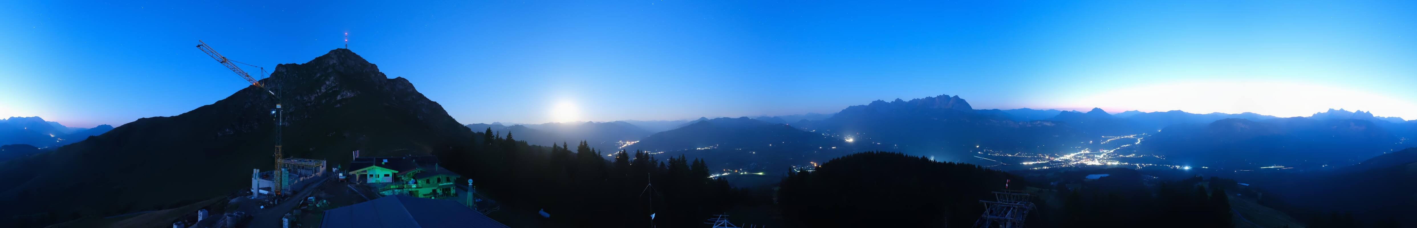Archiv Foto Webcam St. Johann/Tirol: Blick von der Bergstation Harschbichl