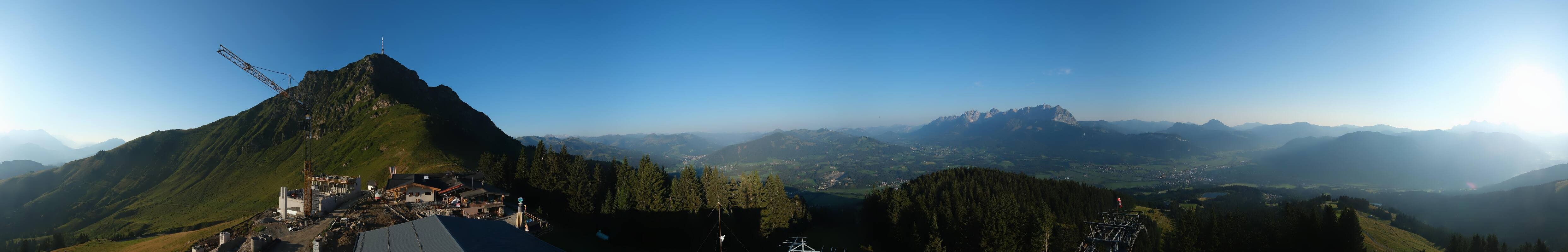 Archiv Foto Webcam St. Johann/Tirol: Blick von der Bergstation Harschbichl