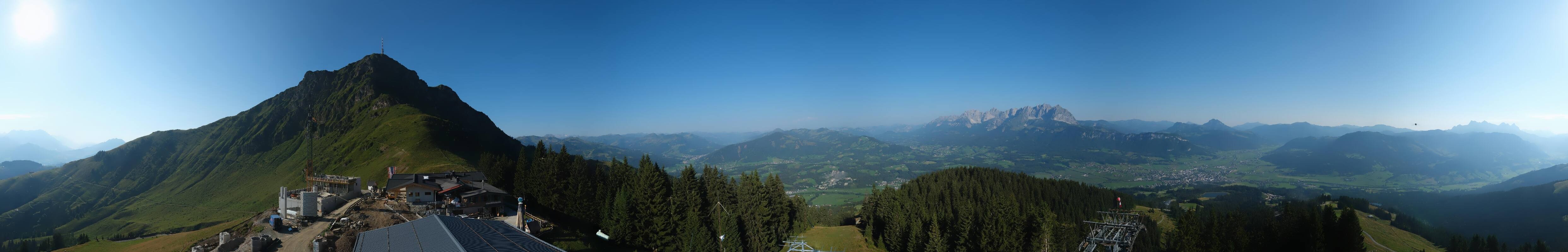 Archiv Foto Webcam St. Johann/Tirol: Blick von der Bergstation Harschbichl