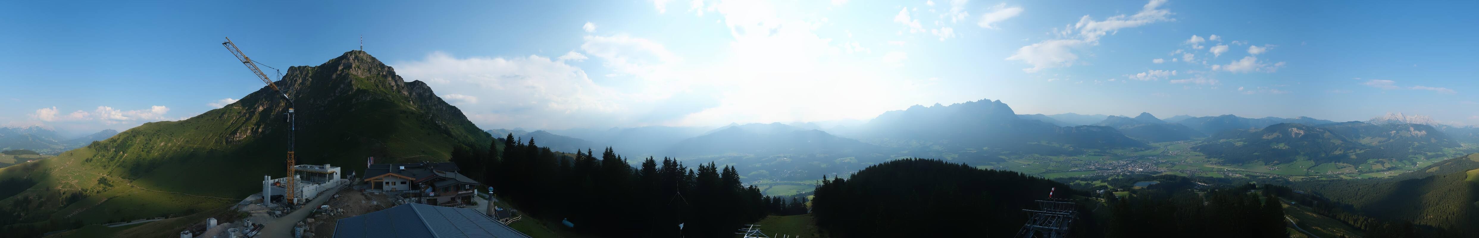 Archiv Foto Webcam St. Johann/Tirol: Blick von der Bergstation Harschbichl