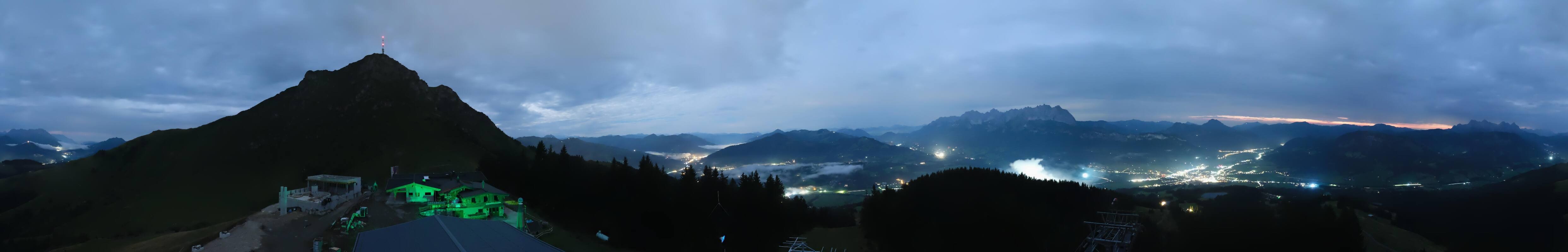 Archiv Foto Webcam St. Johann/Tirol: Blick von der Bergstation Harschbichl