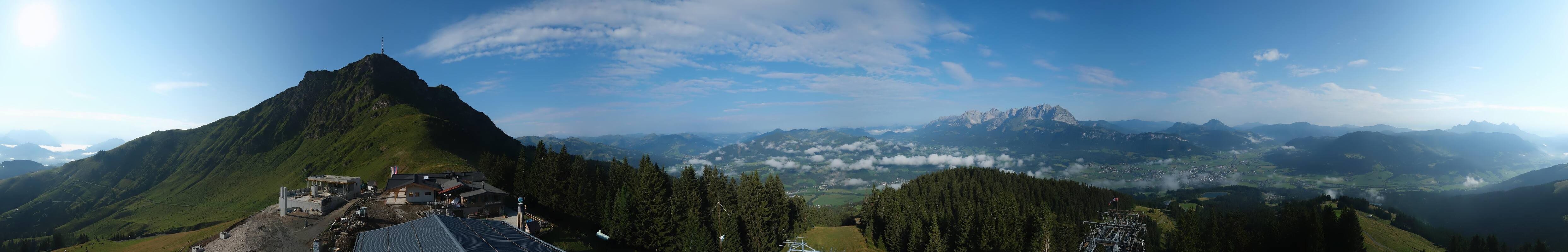 Archived image Webcam St. Johann/Tirol: View from Top Station Harschbichl