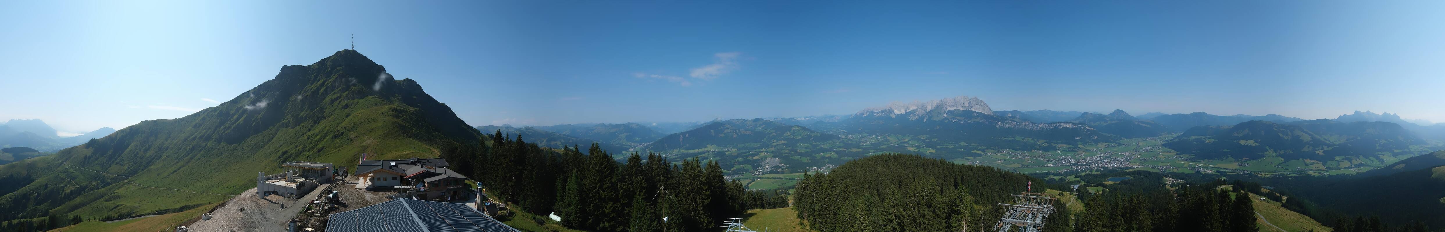 Archived image Webcam St. Johann/Tirol: View from Top Station Harschbichl