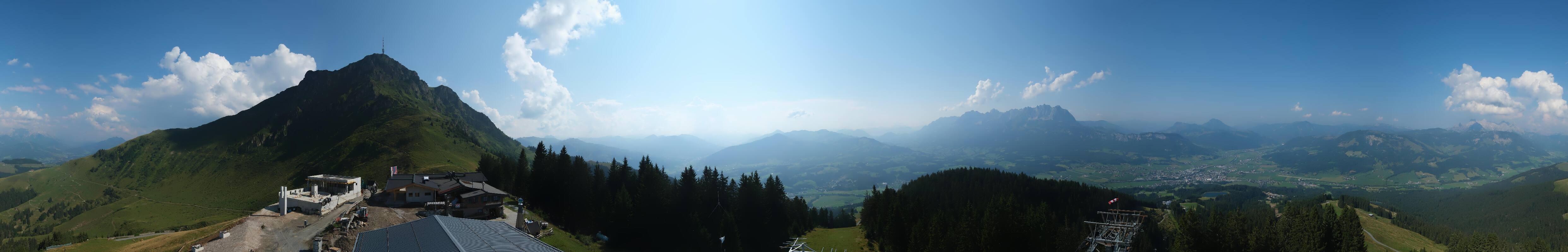 Archiv Foto Webcam St. Johann/Tirol: Blick von der Bergstation Harschbichl