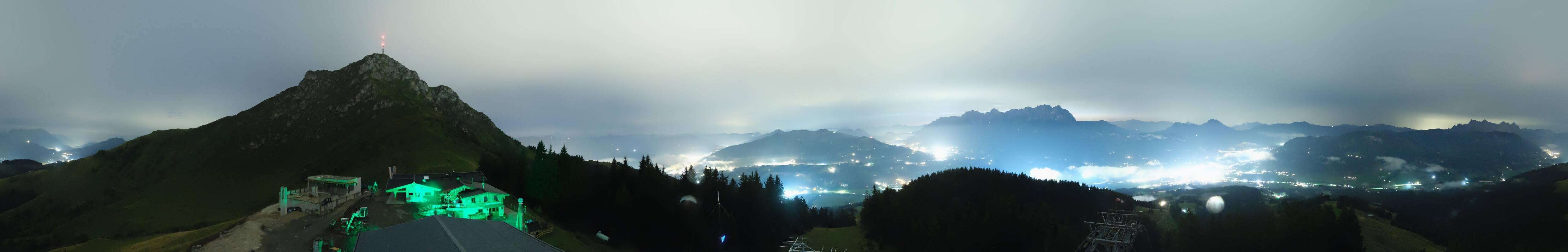 Archiv Foto Webcam St. Johann/Tirol: Blick von der Bergstation Harschbichl