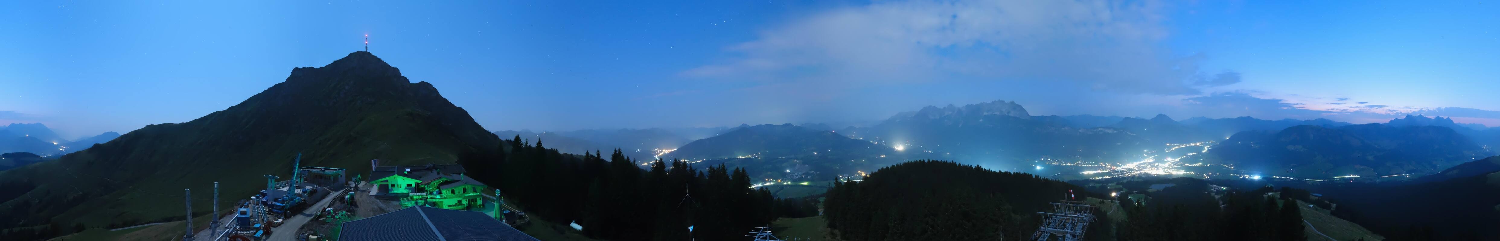 Archiv Foto Webcam St. Johann/Tirol: Blick von der Bergstation Harschbichl