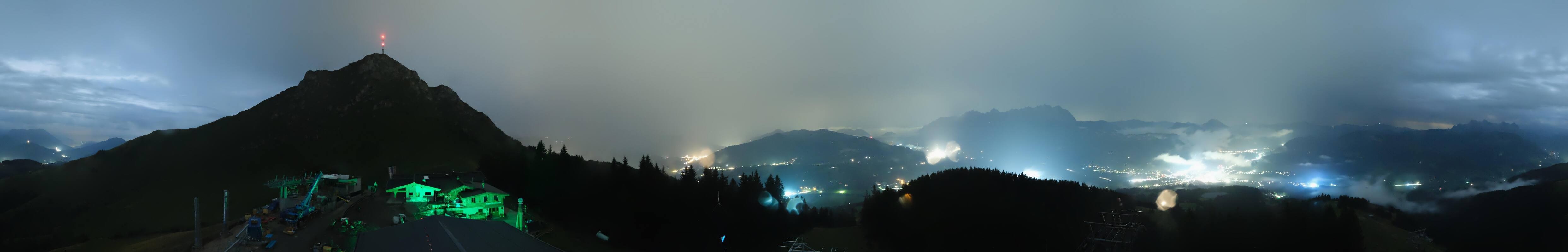 Archiv Foto Webcam St. Johann/Tirol: Blick von der Bergstation Harschbichl