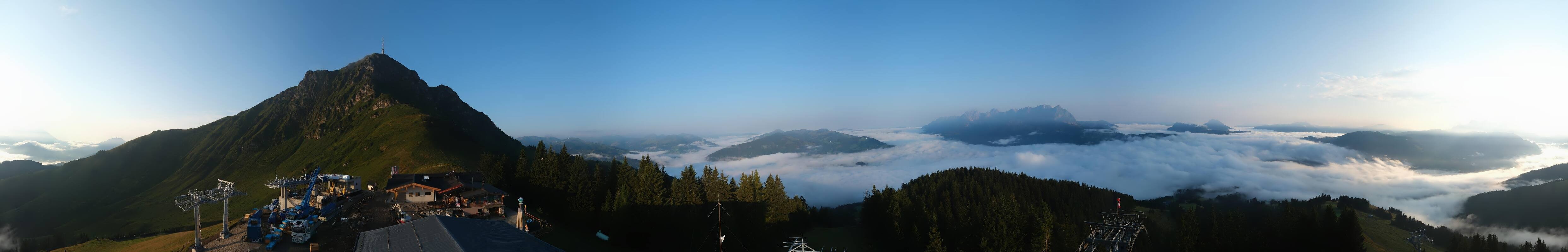 Archiv Foto Webcam St. Johann/Tirol: Blick von der Bergstation Harschbichl