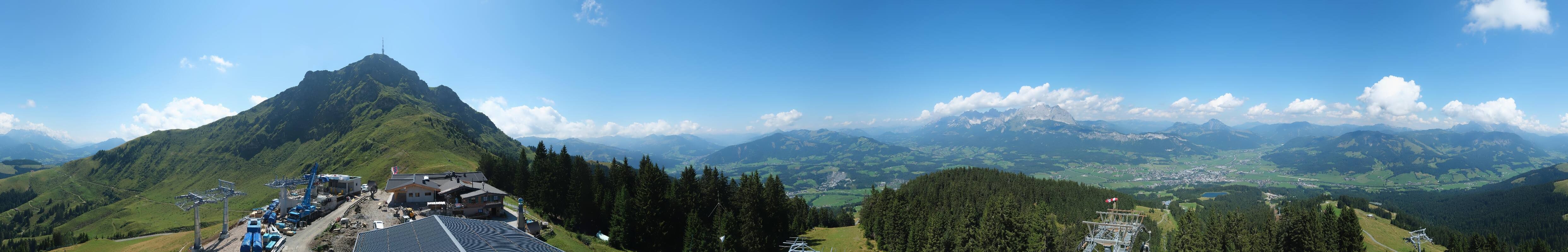 Archiv Foto Webcam St. Johann/Tirol: Blick von der Bergstation Harschbichl