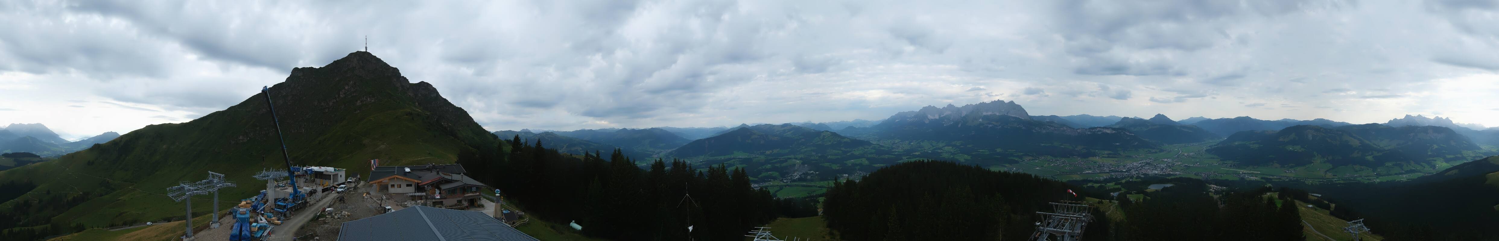 Archived image Webcam St. Johann/Tirol: View from Top Station Harschbichl