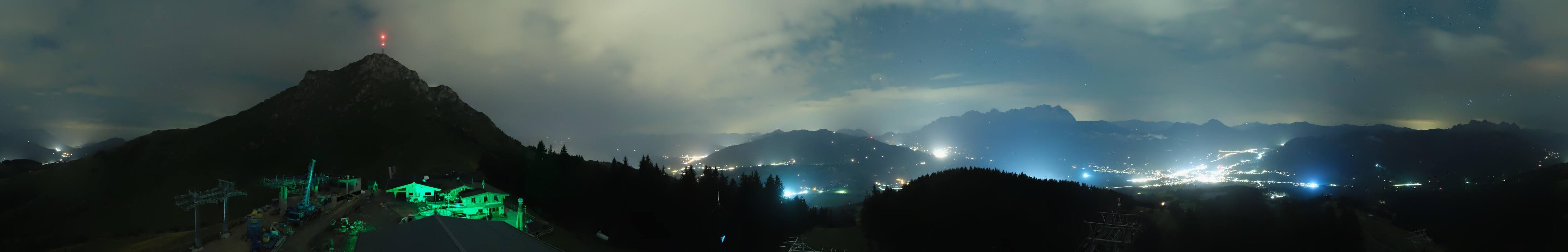 Archiv Foto Webcam St. Johann/Tirol: Blick von der Bergstation Harschbichl