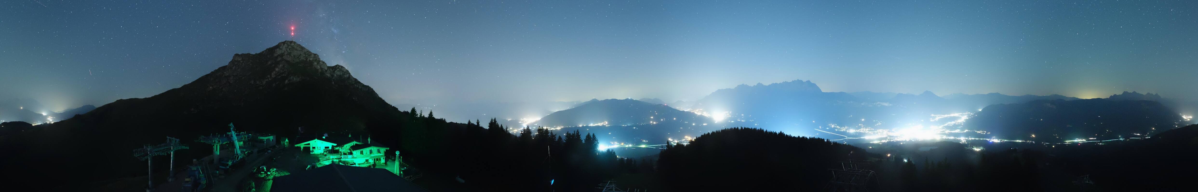 Archiv Foto Webcam St. Johann/Tirol: Blick von der Bergstation Harschbichl