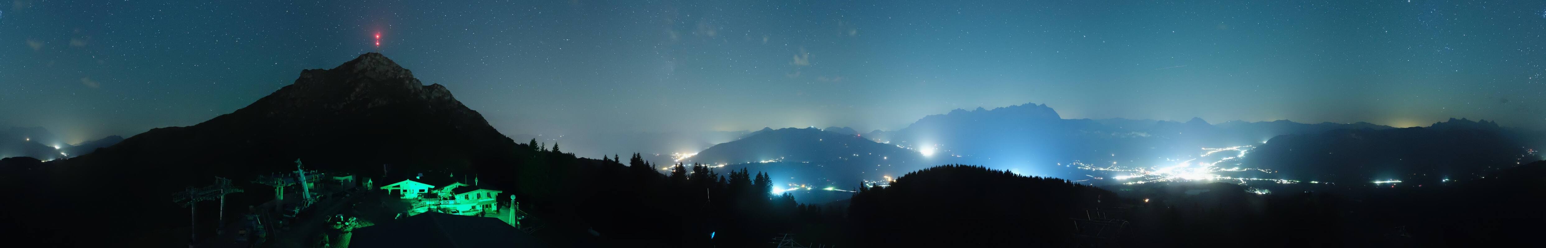 Archiv Foto Webcam St. Johann/Tirol: Blick von der Bergstation Harschbichl