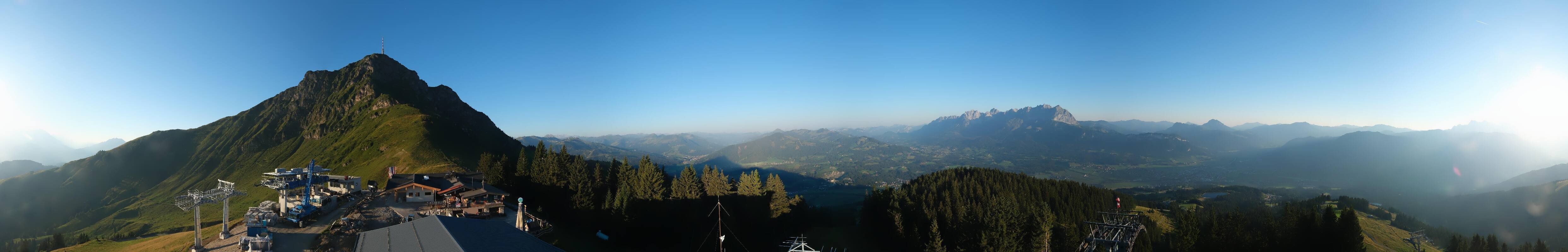 Archiv Foto Webcam St. Johann/Tirol: Blick von der Bergstation Harschbichl
