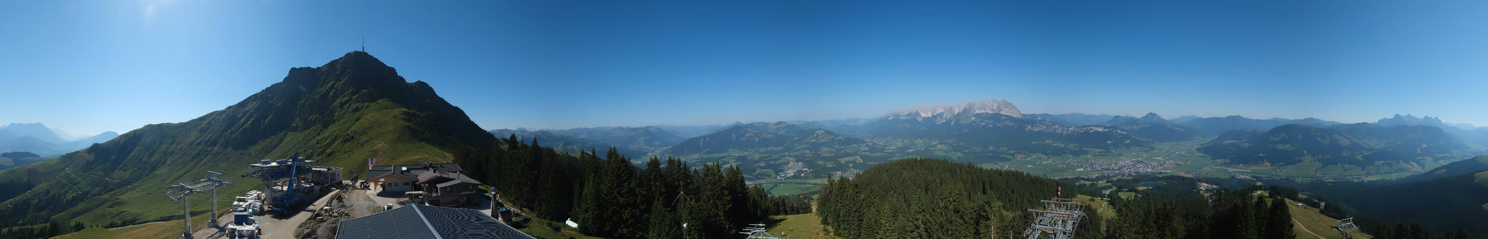 Archiv Foto Webcam St. Johann/Tirol: Blick von der Bergstation Harschbichl