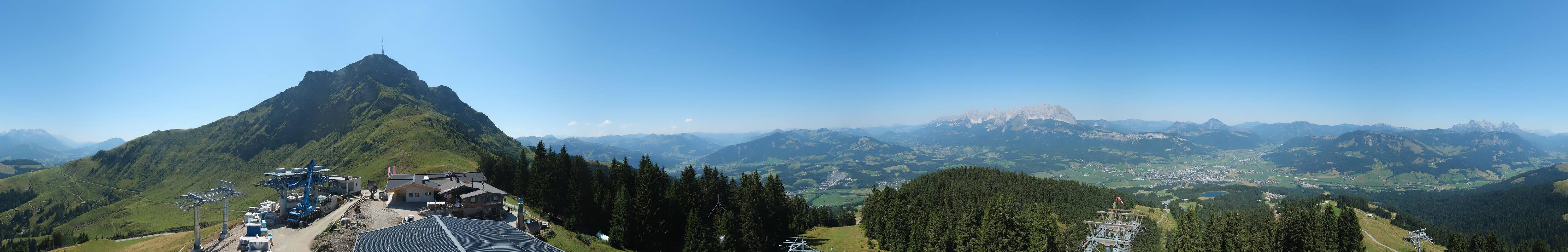 Archiv Foto Webcam St. Johann/Tirol: Blick von der Bergstation Harschbichl