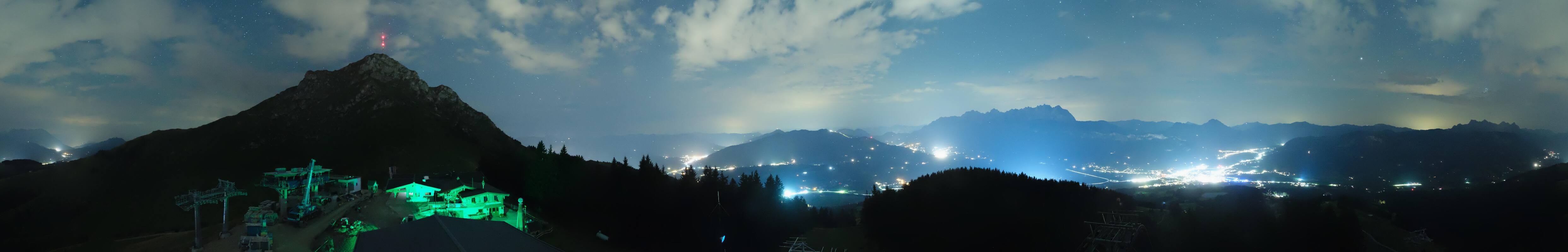 Archiv Foto Webcam St. Johann/Tirol: Blick von der Bergstation Harschbichl