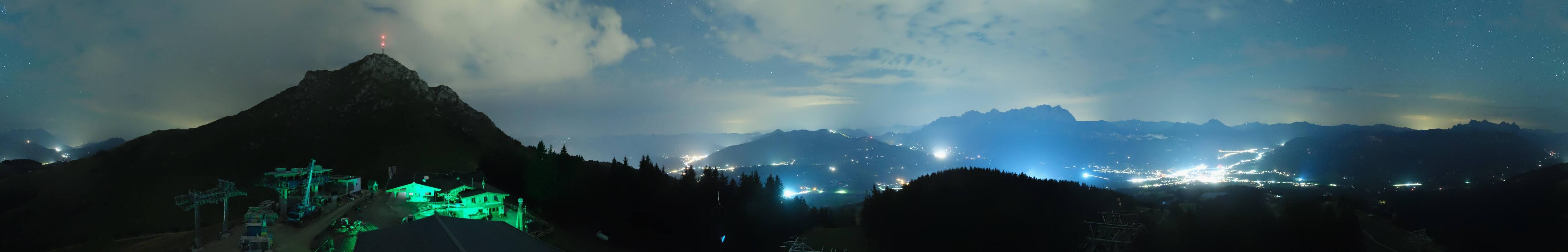 Archiv Foto Webcam St. Johann/Tirol: Blick von der Bergstation Harschbichl