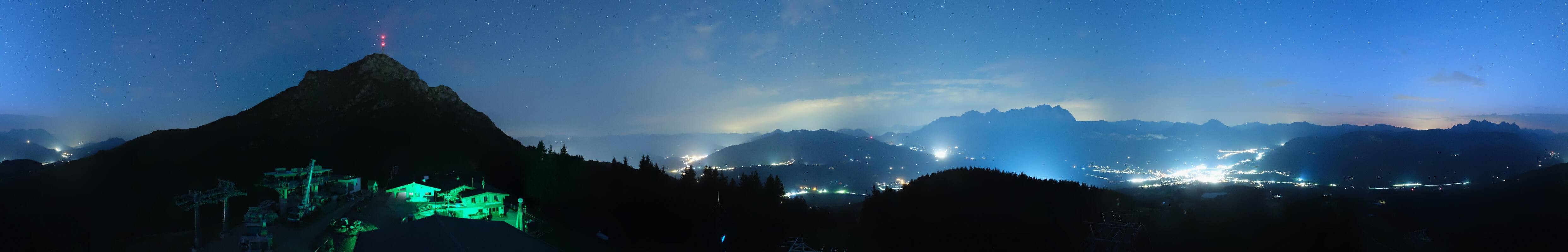 Archiv Foto Webcam St. Johann/Tirol: Blick von der Bergstation Harschbichl