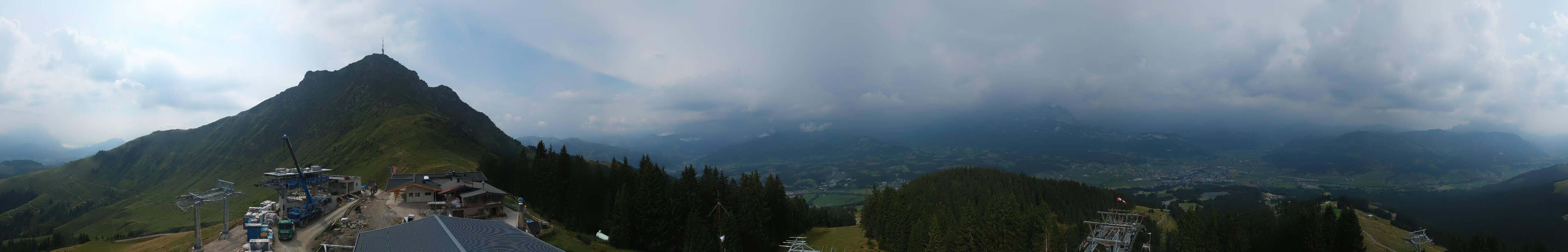 Archiv Foto Webcam St. Johann/Tirol: Blick von der Bergstation Harschbichl