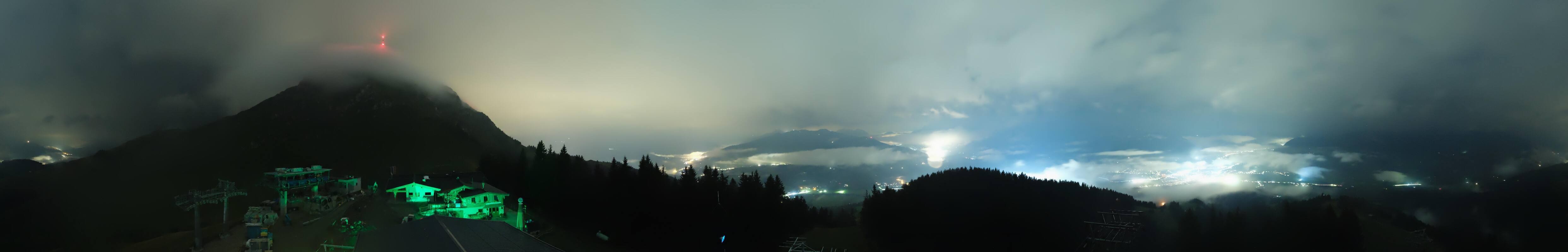 Archived image Webcam St. Johann/Tirol: View from Top Station Harschbichl