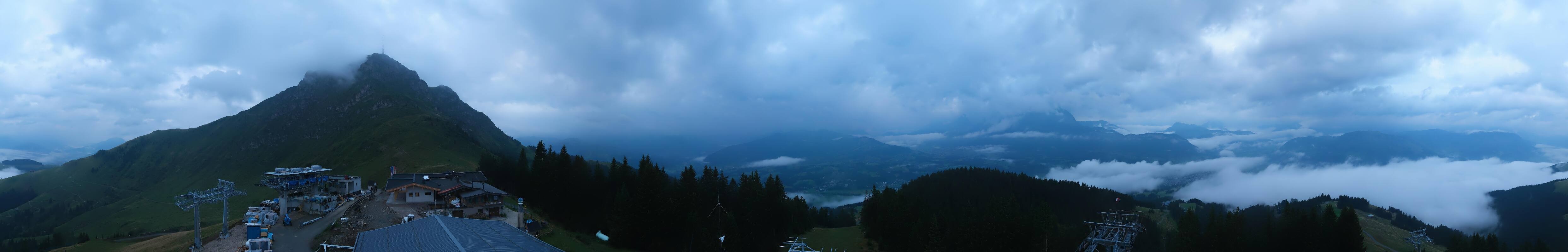 Archived image Webcam St. Johann/Tirol: View from Top Station Harschbichl