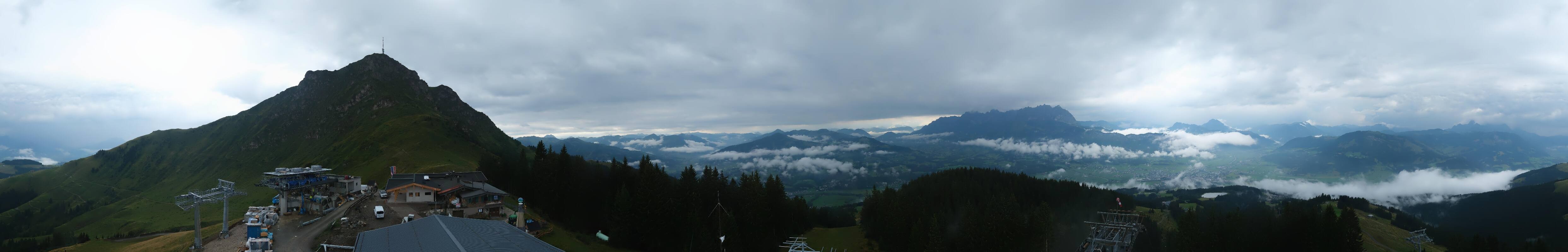 Archived image Webcam St. Johann/Tirol: View from Top Station Harschbichl