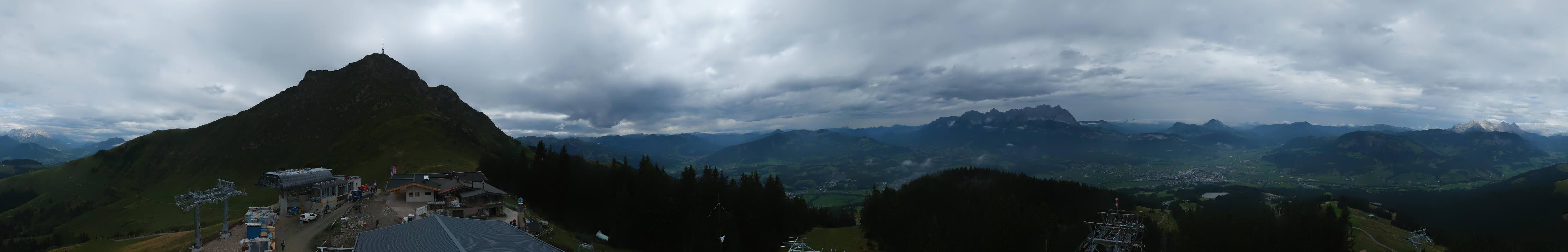 Archived image Webcam St. Johann/Tirol: View from Top Station Harschbichl