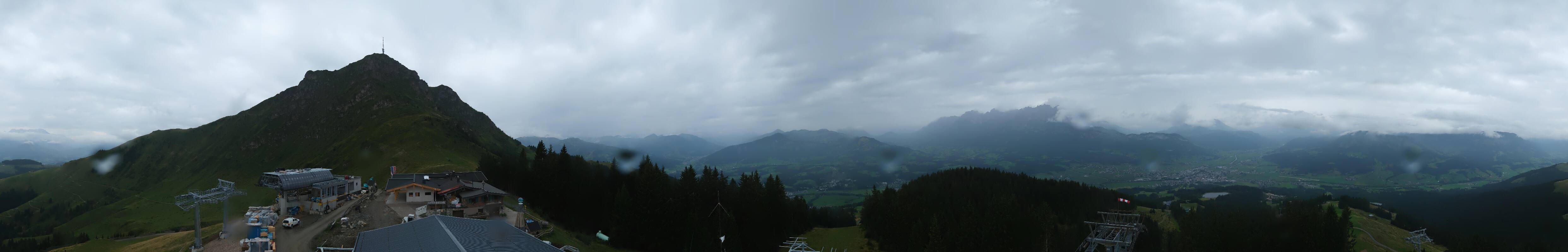 Archived image Webcam St. Johann/Tirol: View from Top Station Harschbichl