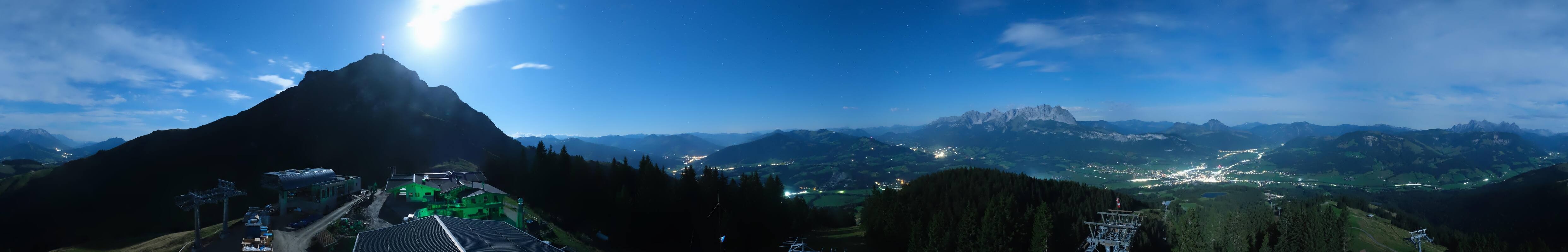 Archiv Foto Webcam St. Johann/Tirol: Blick von der Bergstation Harschbichl