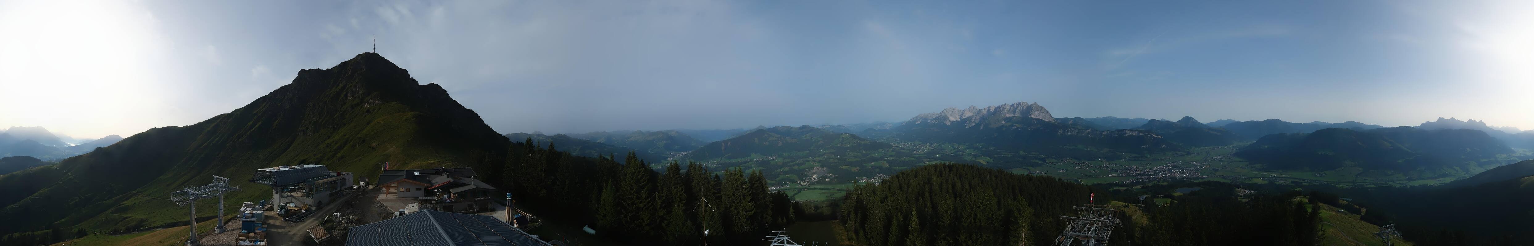 Archived image Webcam St. Johann/Tirol: View from Top Station Harschbichl