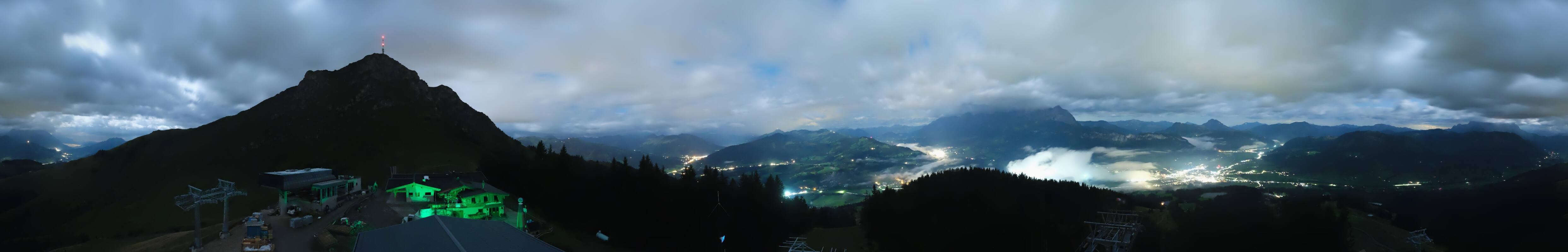 Archiv Foto Webcam St. Johann/Tirol: Blick von der Bergstation Harschbichl