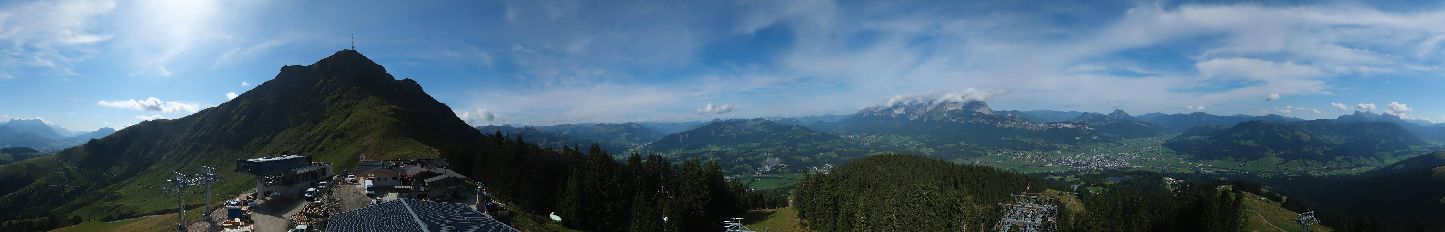 Archiv Foto Webcam St. Johann/Tirol: Blick von der Bergstation Harschbichl