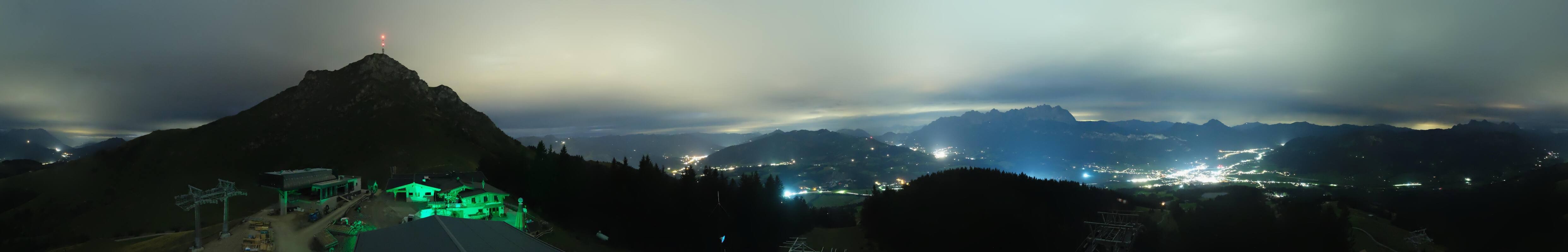 Archiv Foto Webcam St. Johann/Tirol: Blick von der Bergstation Harschbichl