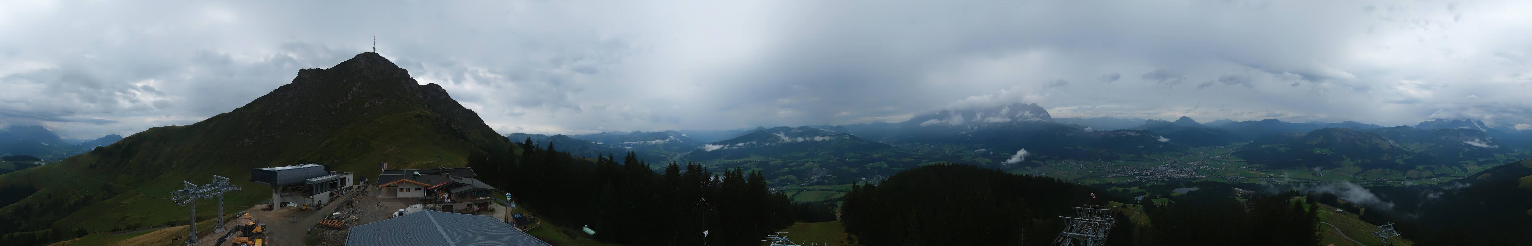 Archiv Foto Webcam St. Johann/Tirol: Blick von der Bergstation Harschbichl